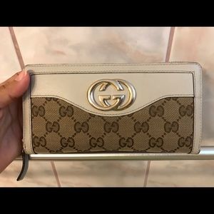 Gucci wallet